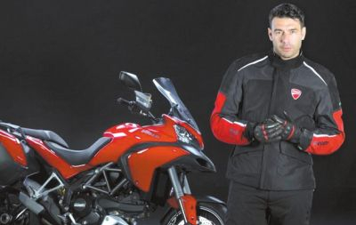 帶安(ān)全氣囊(náng)的騎行(háng)服(圖)